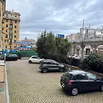 Tolemaide Lägenhet Genua