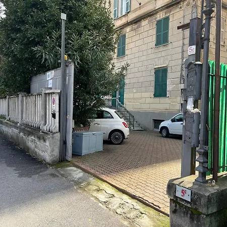 Tolemaide Apartment *