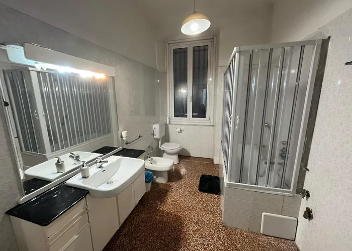 Tolemaide Apartment Genua